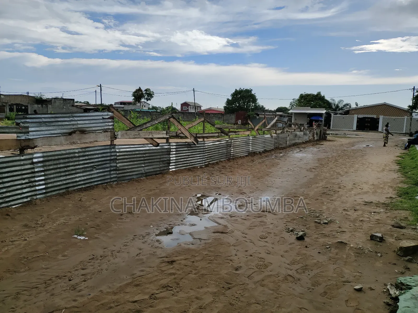 Parcelle De 400m2, Vindoulou Sur l'Avenue Kilendo Vers Kimbangiste