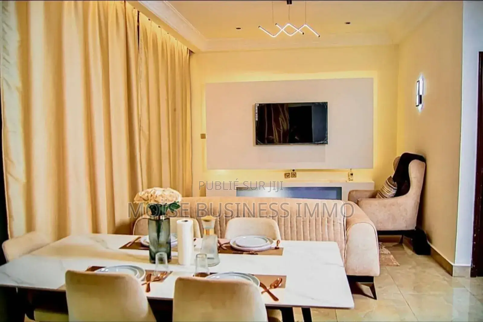 Furnished 1chbre Appartement dans Moïse Business Immo, Lumumba à Louer