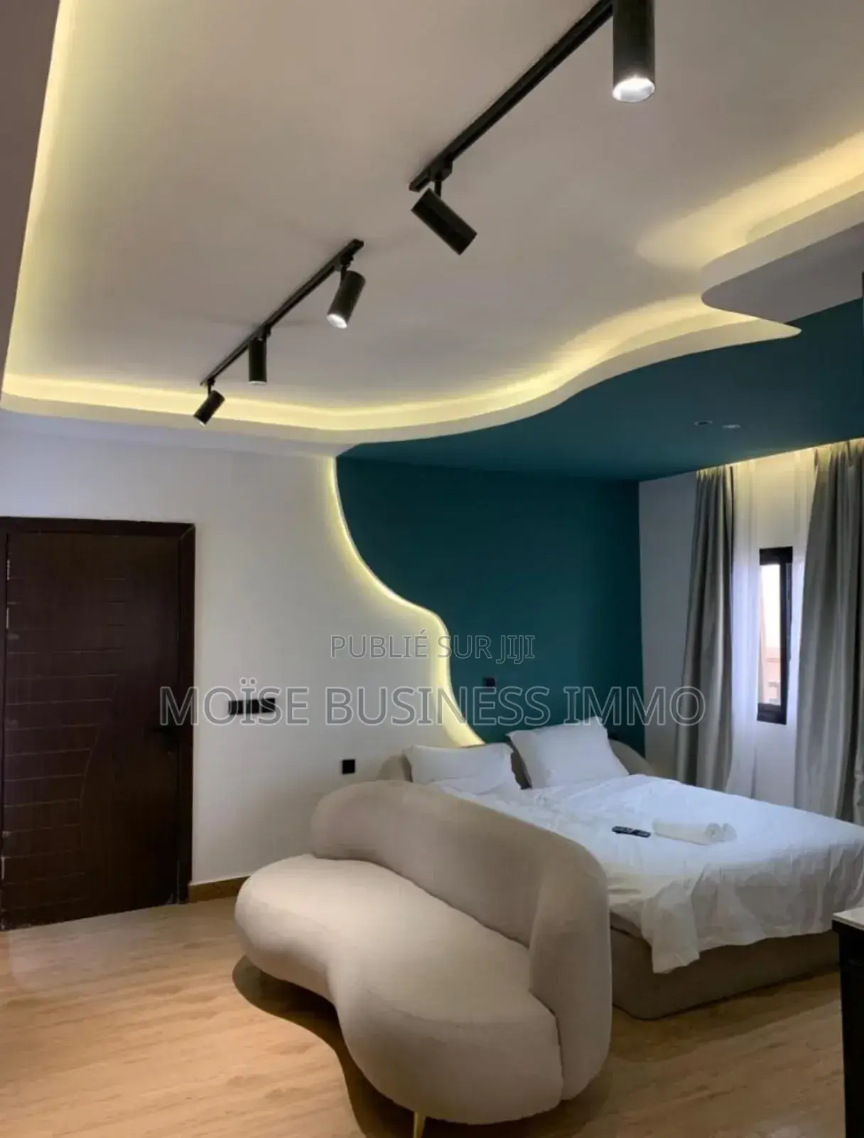 Furnished 1chbre Appartement dans Moïse Business &, Lumumba à Louer