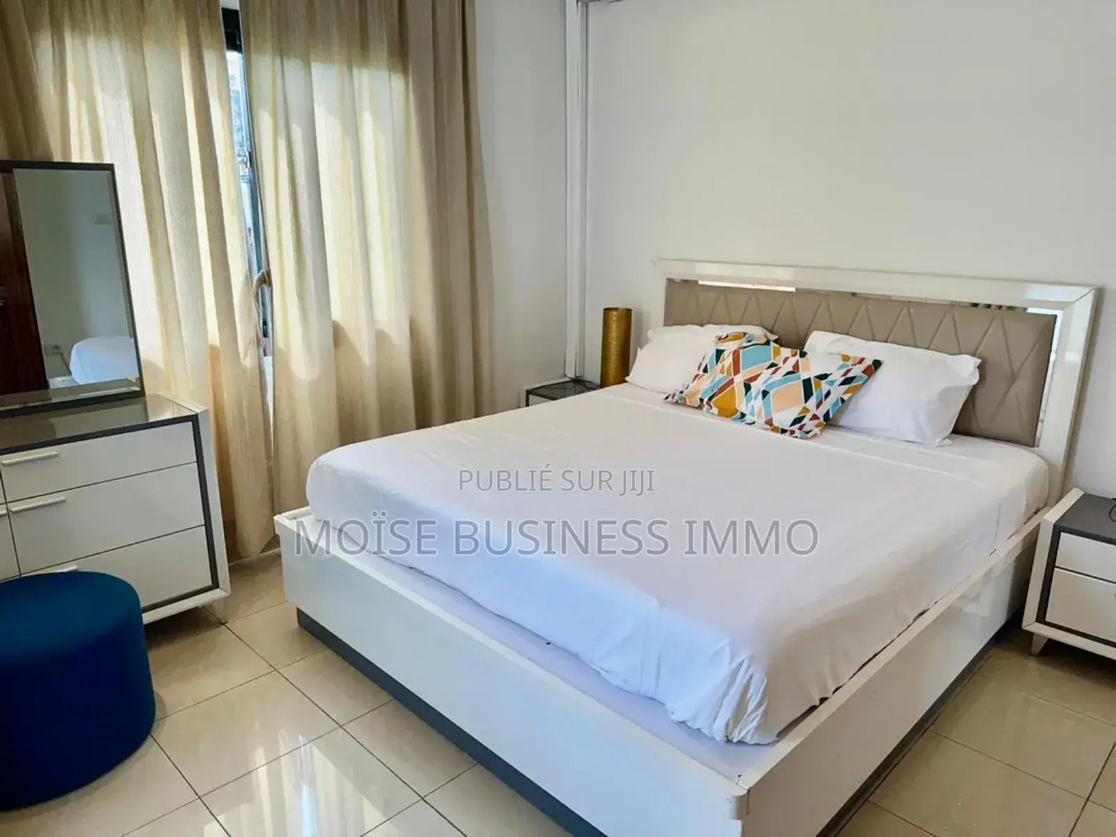 Furnished 3chbre Villa dans Moïse Business &, Lumumba à Louer