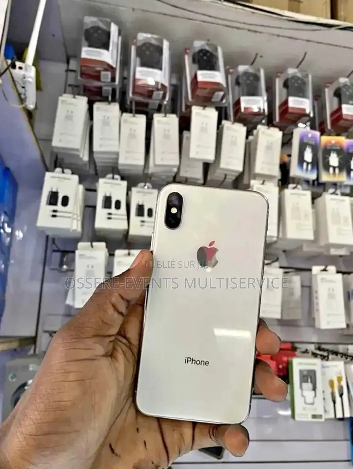 Neuf Apple iPhone X 64 GB Autre