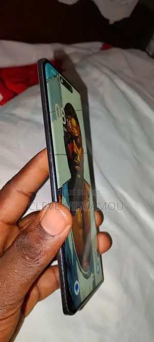New Itel S25 Ultra 256 GB Gris