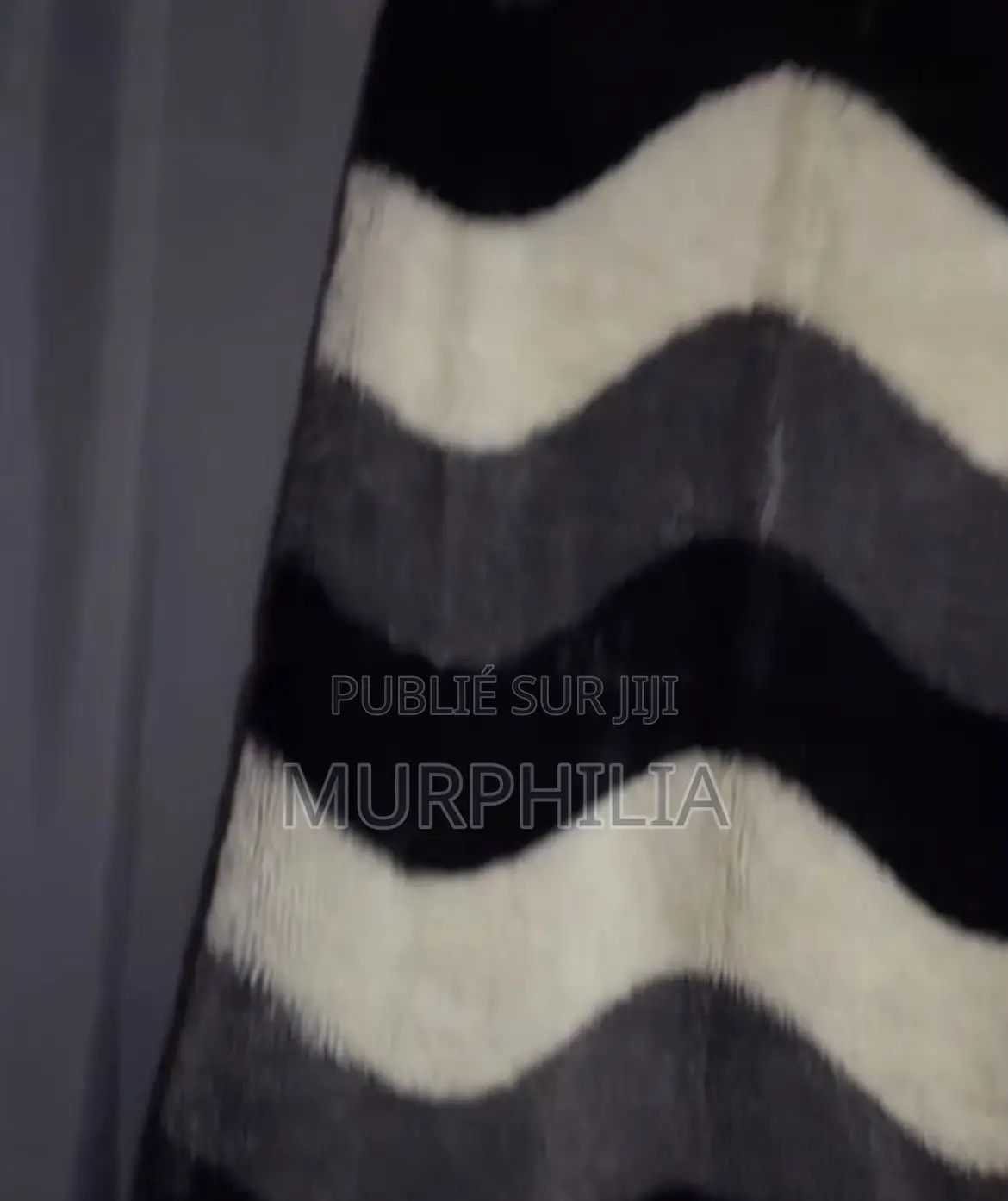 Magnifique Moquette (Tapis) Berbère À Motifs Losanges