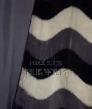 Magnifique Moquette (Tapis) Berbère À Motifs Losanges