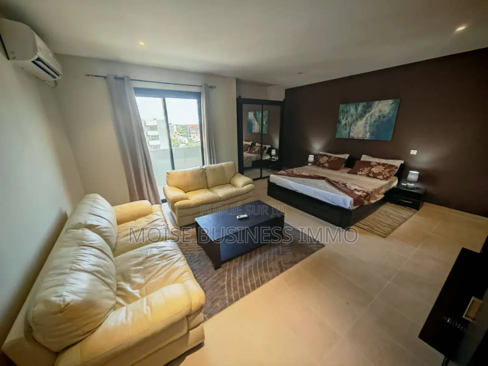 Furnished 2chbre Appartement dans Moïse Business &, Lumumba à Louer