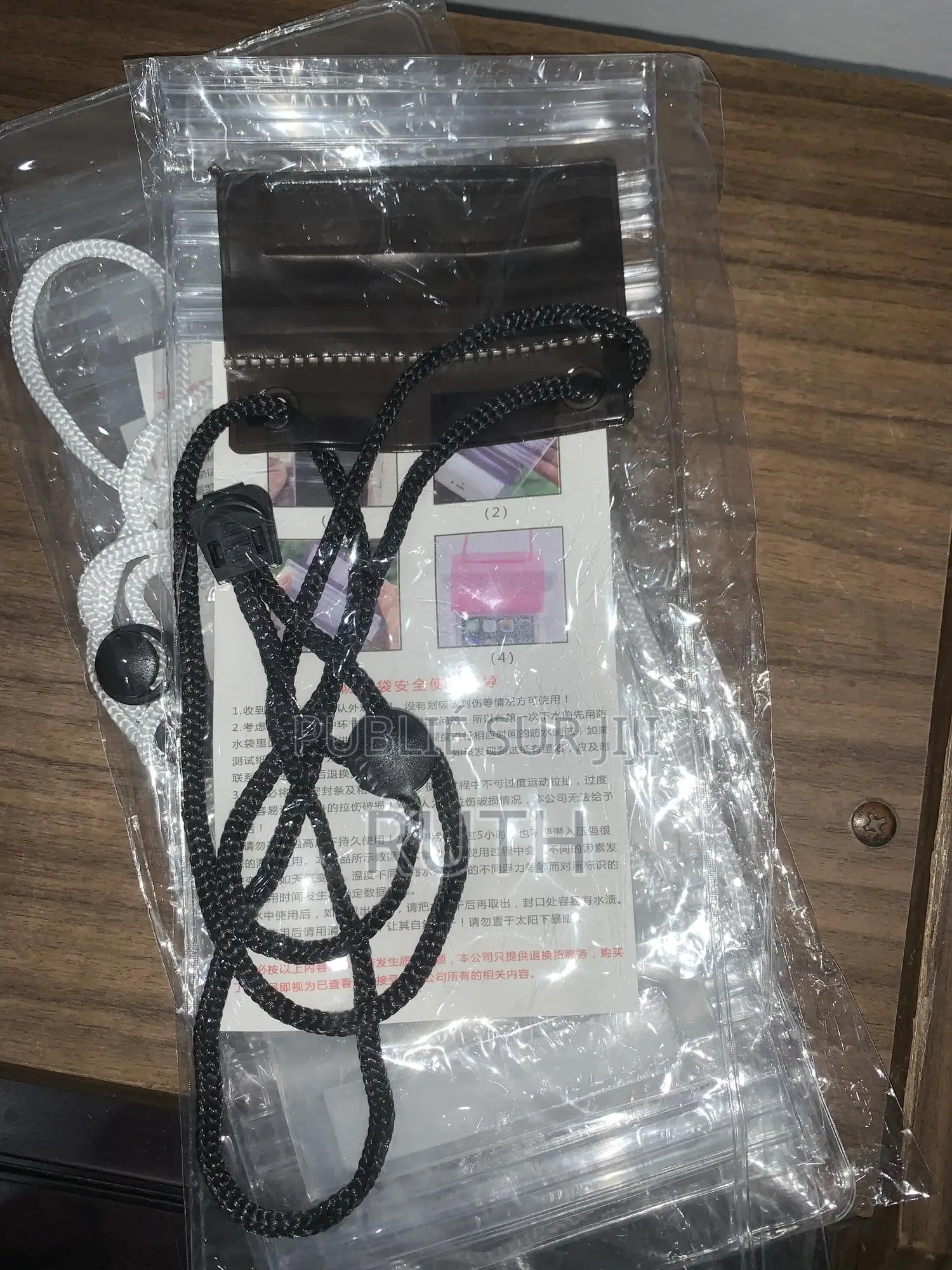 Pochette Étanche Universelle Pour Téléphone – Waterproo