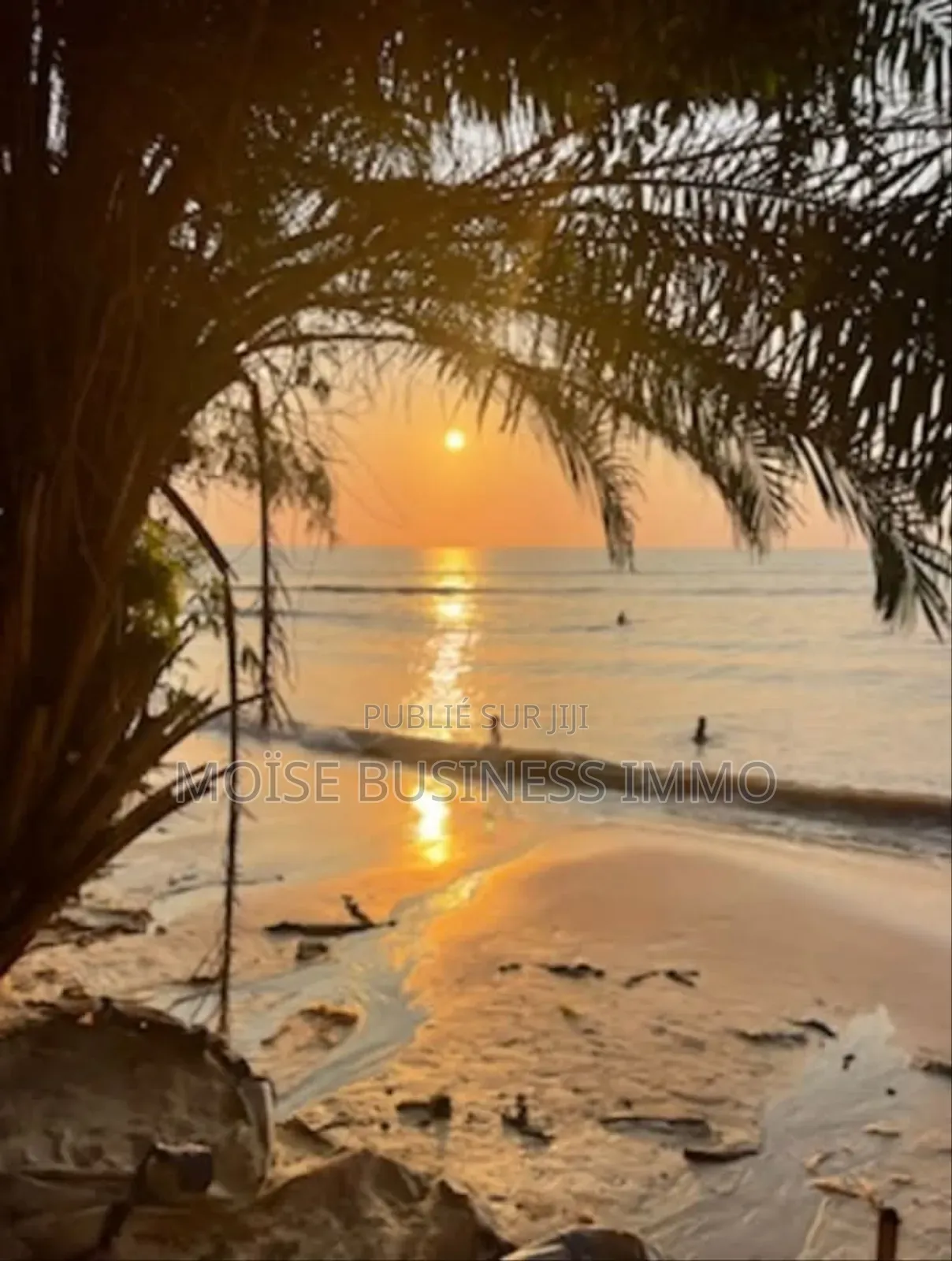 Furnished 2chbre Maisonnette dans Moïse Business &, Loango à Louer