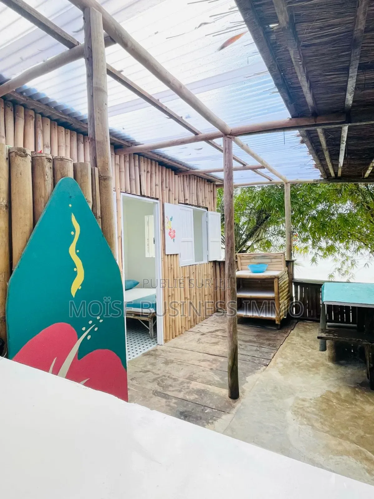 Furnished 2chbre Maisonnette dans Moïse Business &, Loango à Louer