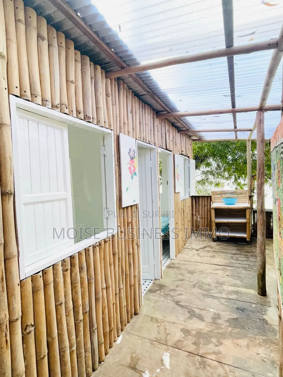 Furnished 2chbre Maisonnette dans Moïse Business &, Loango à Louer