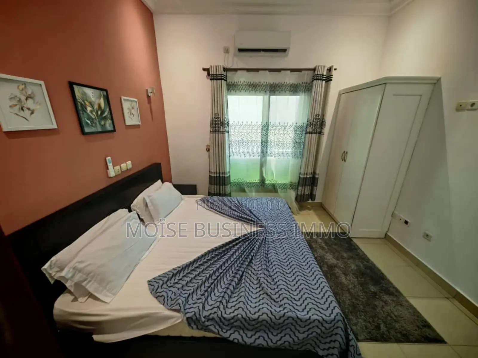 Furnished 1chbre Appartement dans Moïse Business &, Lumumba à Louer