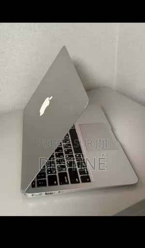 Ordinateur Portable Apple MacBook Air 4GB Intel Core I5 SSD 256GB