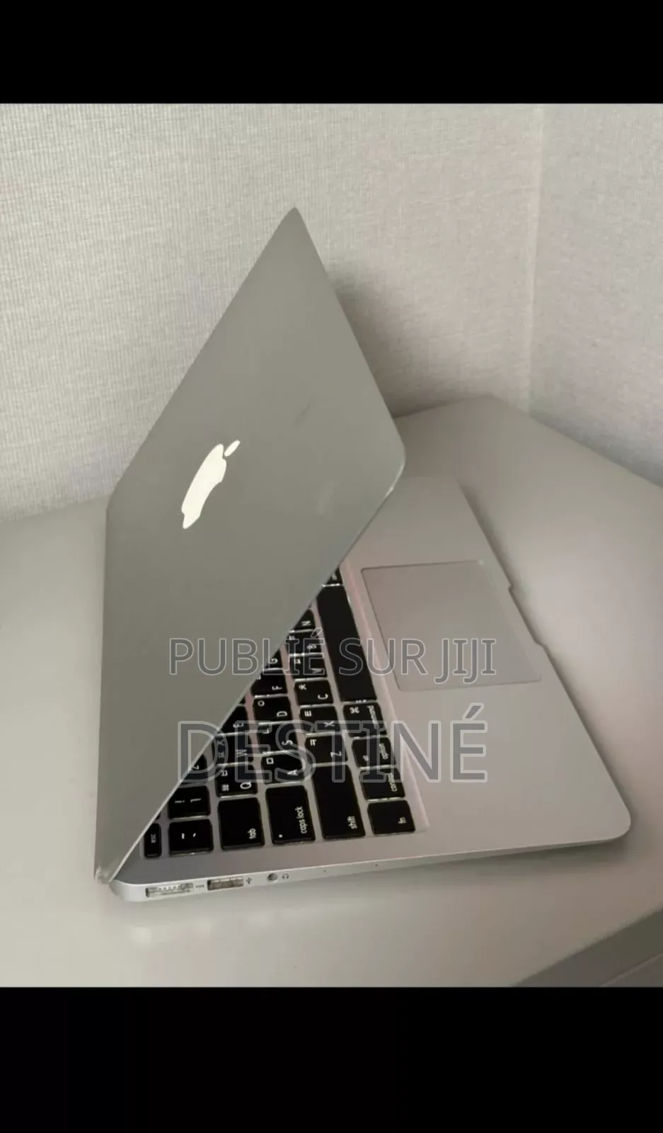 Ordinateur Portable Apple MacBook Air 4GB Intel Core I5 SSD 256GB