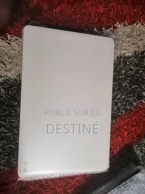 Ordinateur portable LG Gram 15.6 8GB Intel Core i5 SSD 128GB