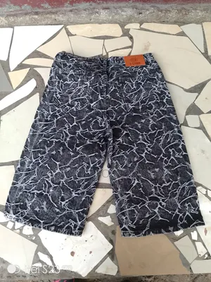 Vêtement Bon Marché Très Neuf, Jamais Porté