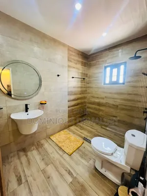 Studio Meublé À Pointe-Noire