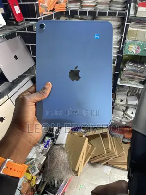 Neuf Apple iPad 10.2 (2021) 64 GB Bleu