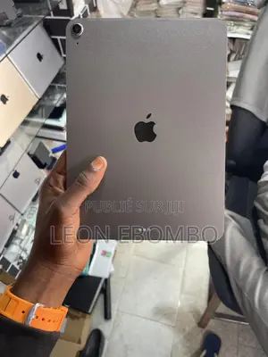 Neuf Apple iPad Air (2020) 64 GB Gris