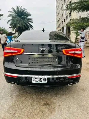 Kia Cadenza Base 2016 Noir
