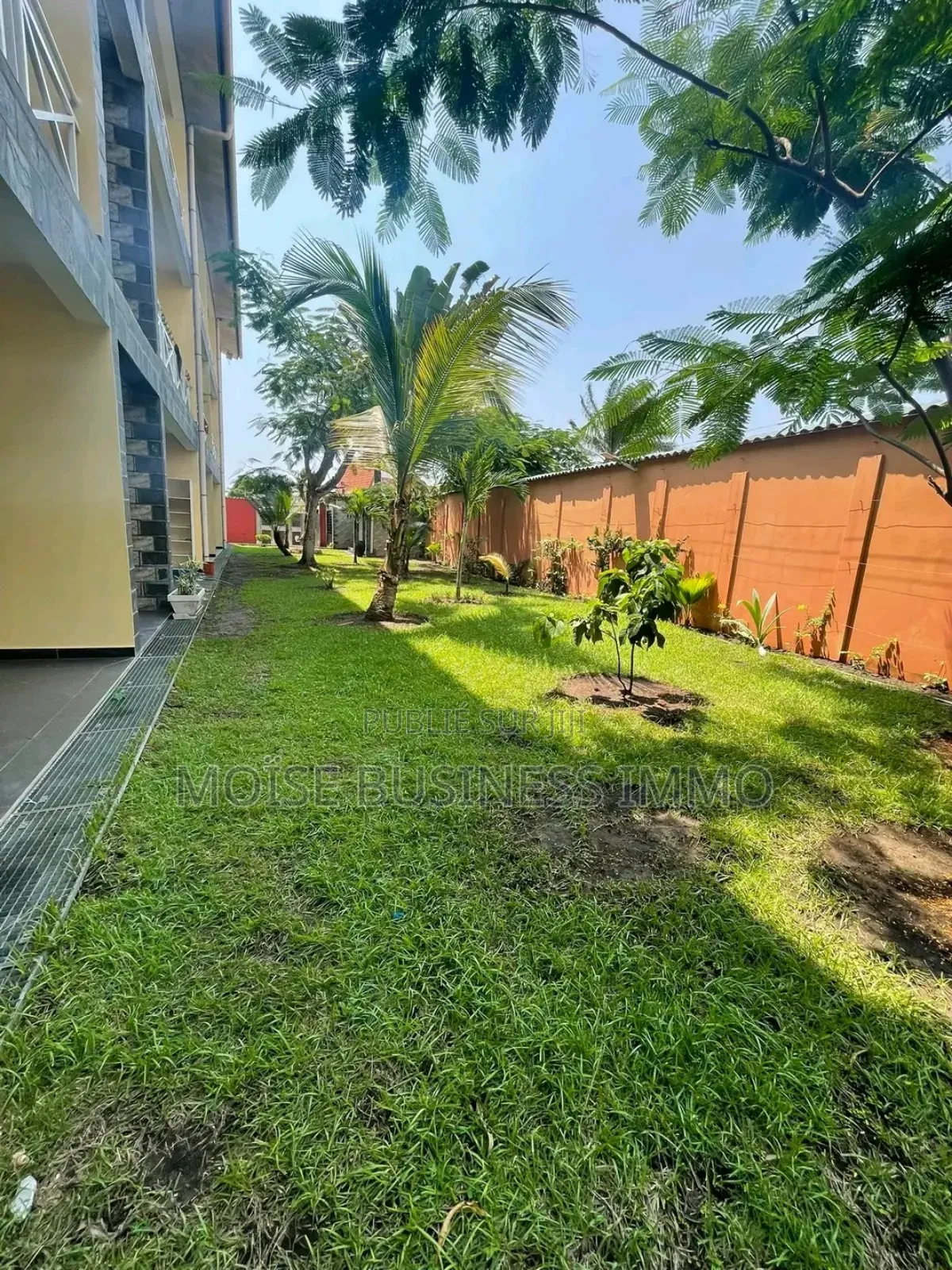 1chbre Appartement dans Moïse Business &, Lumumba à Louer