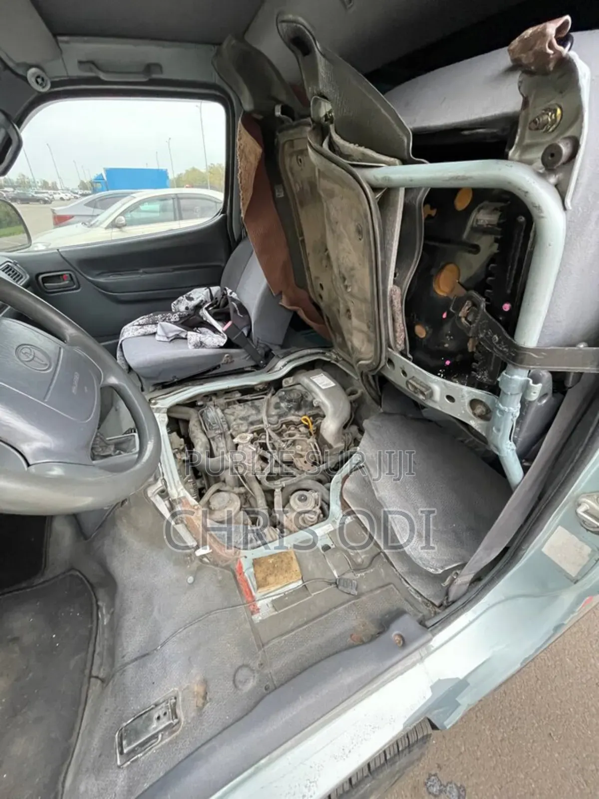 Toyota HiAce 1996 Beige