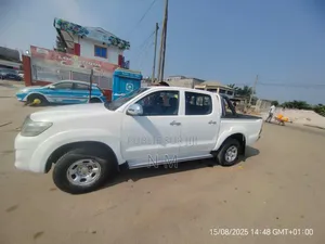Toyota Hilux 2.5 Cab 2005 Blanc