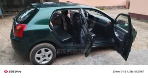 Toyota Corolla L 4-Speed Automatic 2013 Bleu