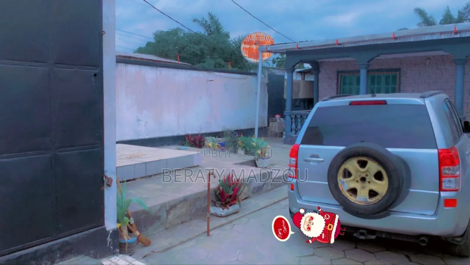 Furnished 8chbre Maison dans Jéhovah Jire ', Lumumba à Vendre