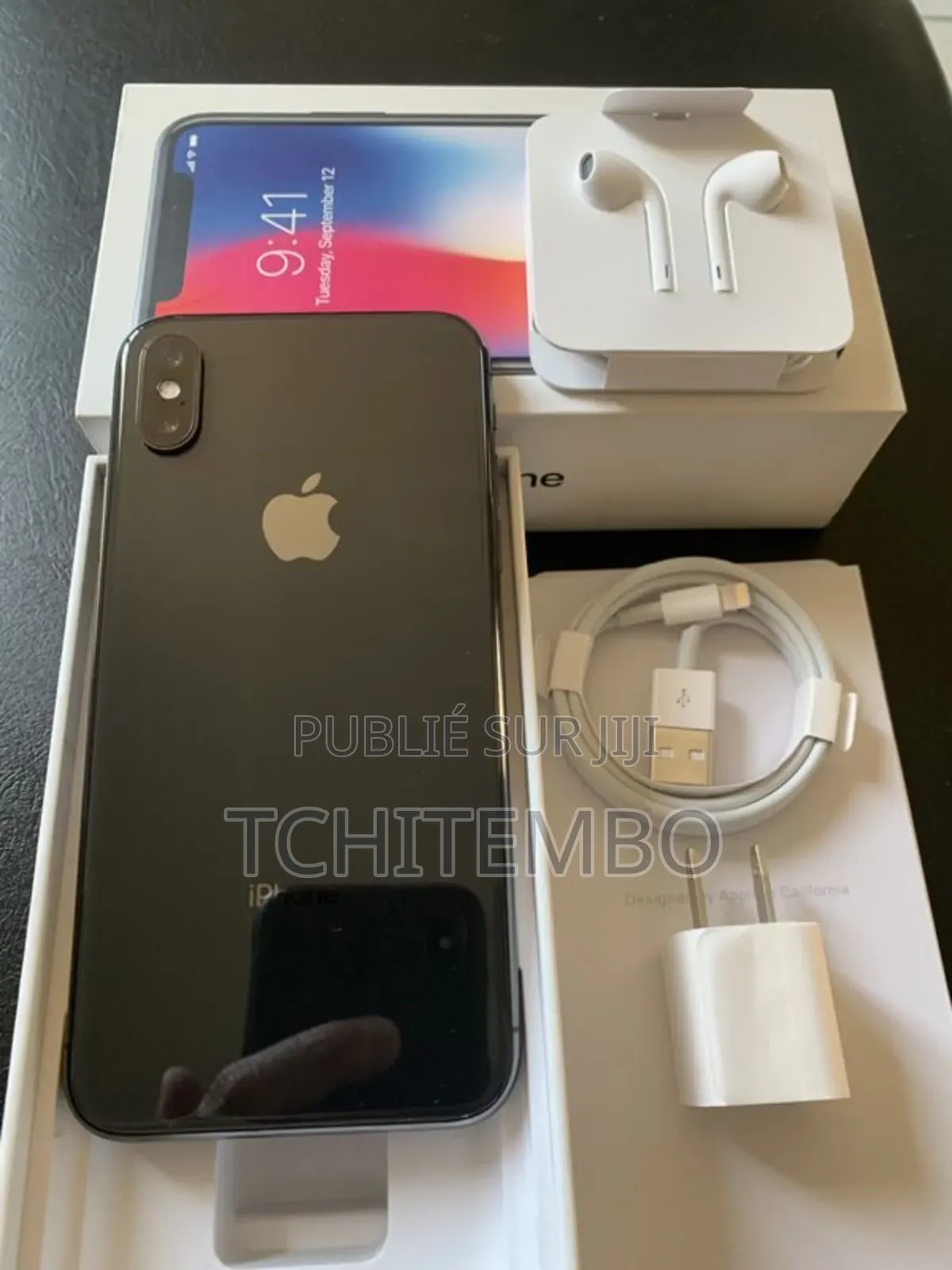 Neuf Apple iPhone X 64 GB Autre