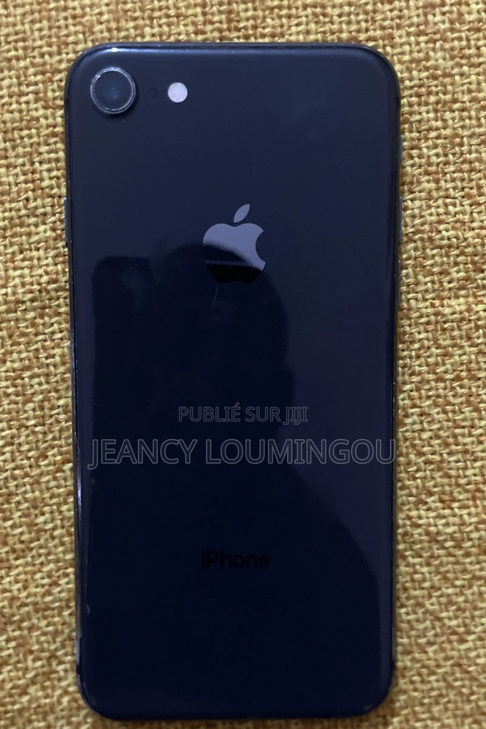 Apple iPhone 8 64 GB Noir