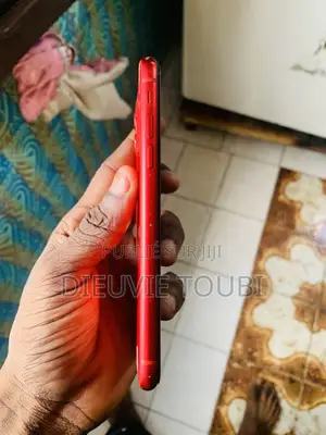 Apple iPhone 11 128 GB Rouge