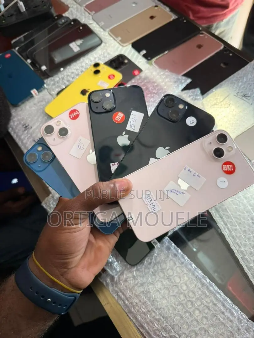 Apple iPhone 13 128 GB Bleu