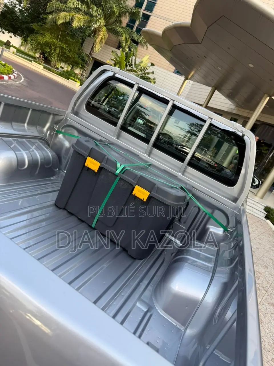 Neuf Toyota Hilux 2025 Gris