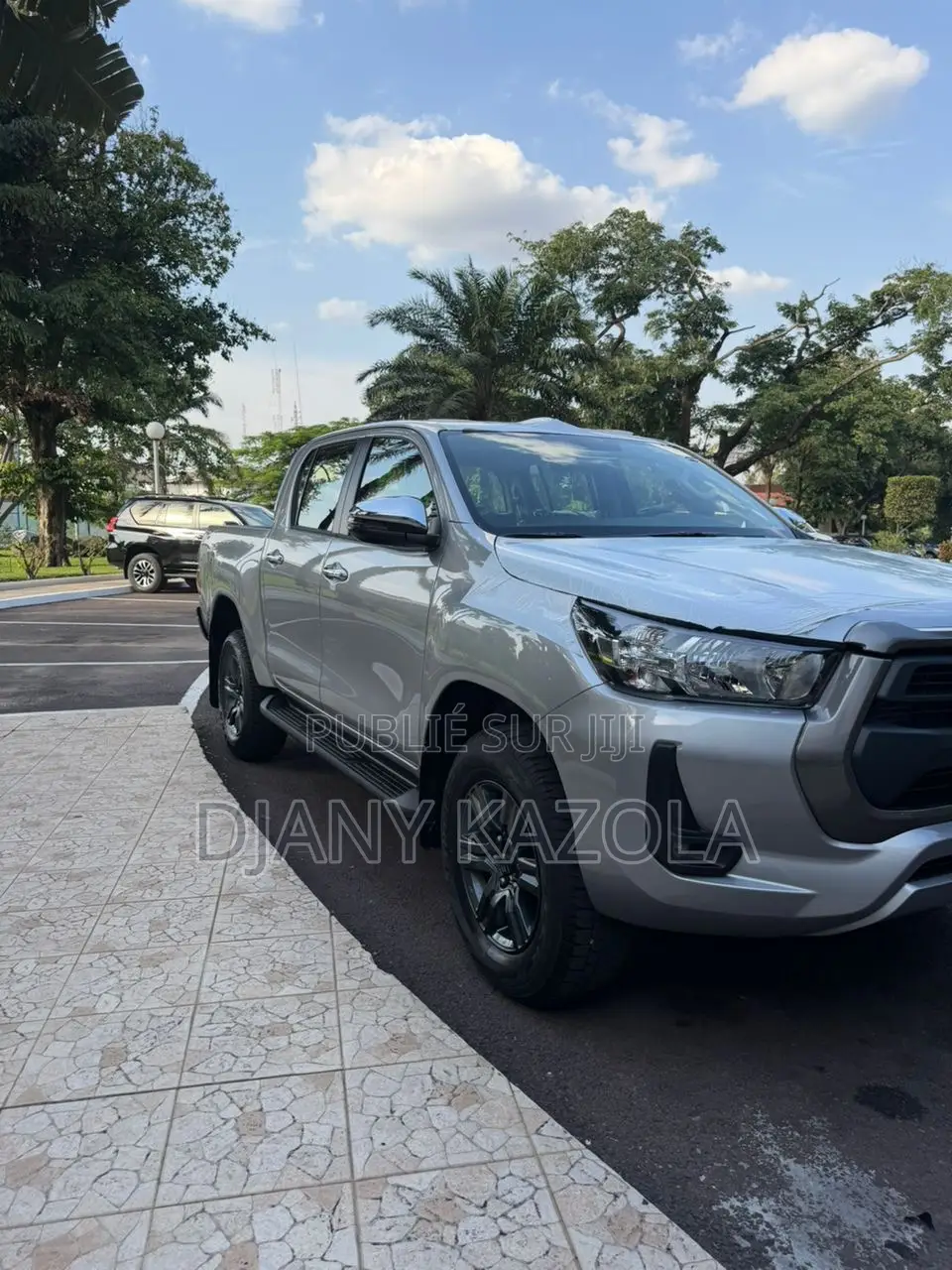 Neuf Toyota Hilux 2025 Gris
