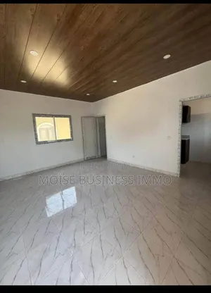 1chbre Studio dans Moïse Business &, Lumumba à Louer