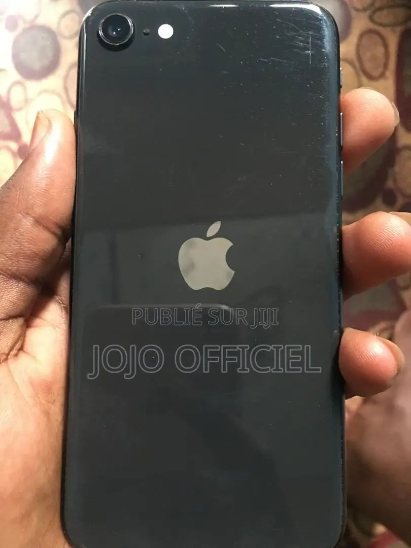 Neuf Apple iPhone SE (2022) 64 GB Noir
