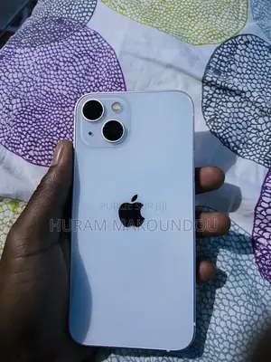 Nouveau Apple iPhone 13 128 GB Blanc