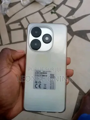 Nouveau Tecno Pop 10C 64 GB Gris