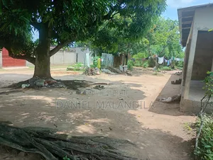 1 Parcelle À Vendre, Visites Gratuites