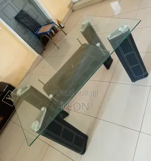 Table À Manger 4 Places Sans Chaise