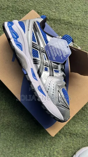 Asics Gel — Silver / Pink