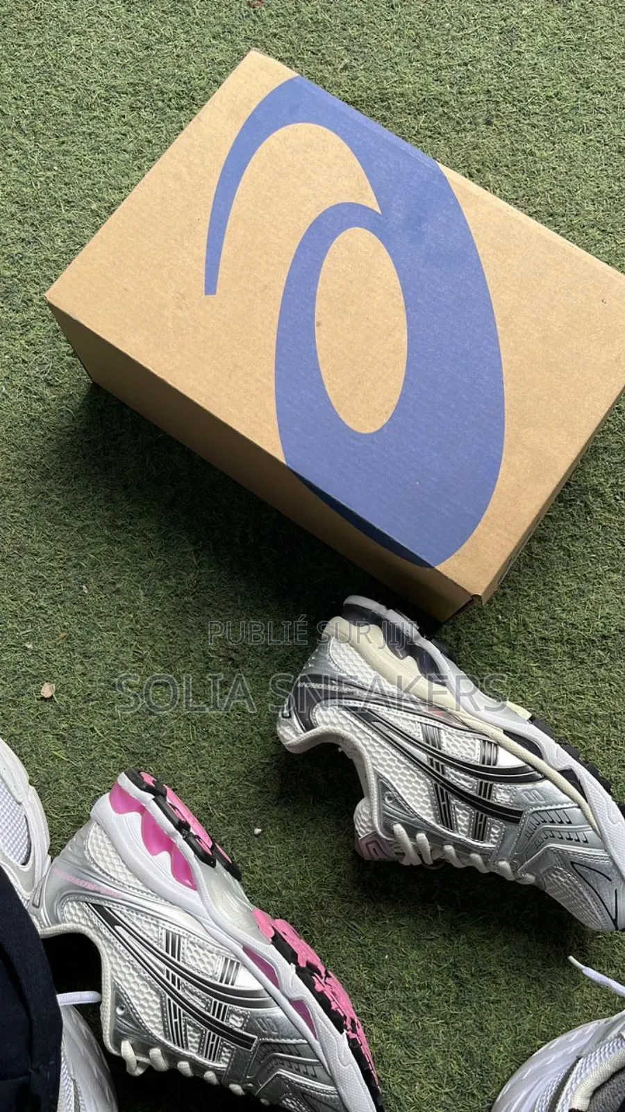 Asics Gel — Silver / Pink