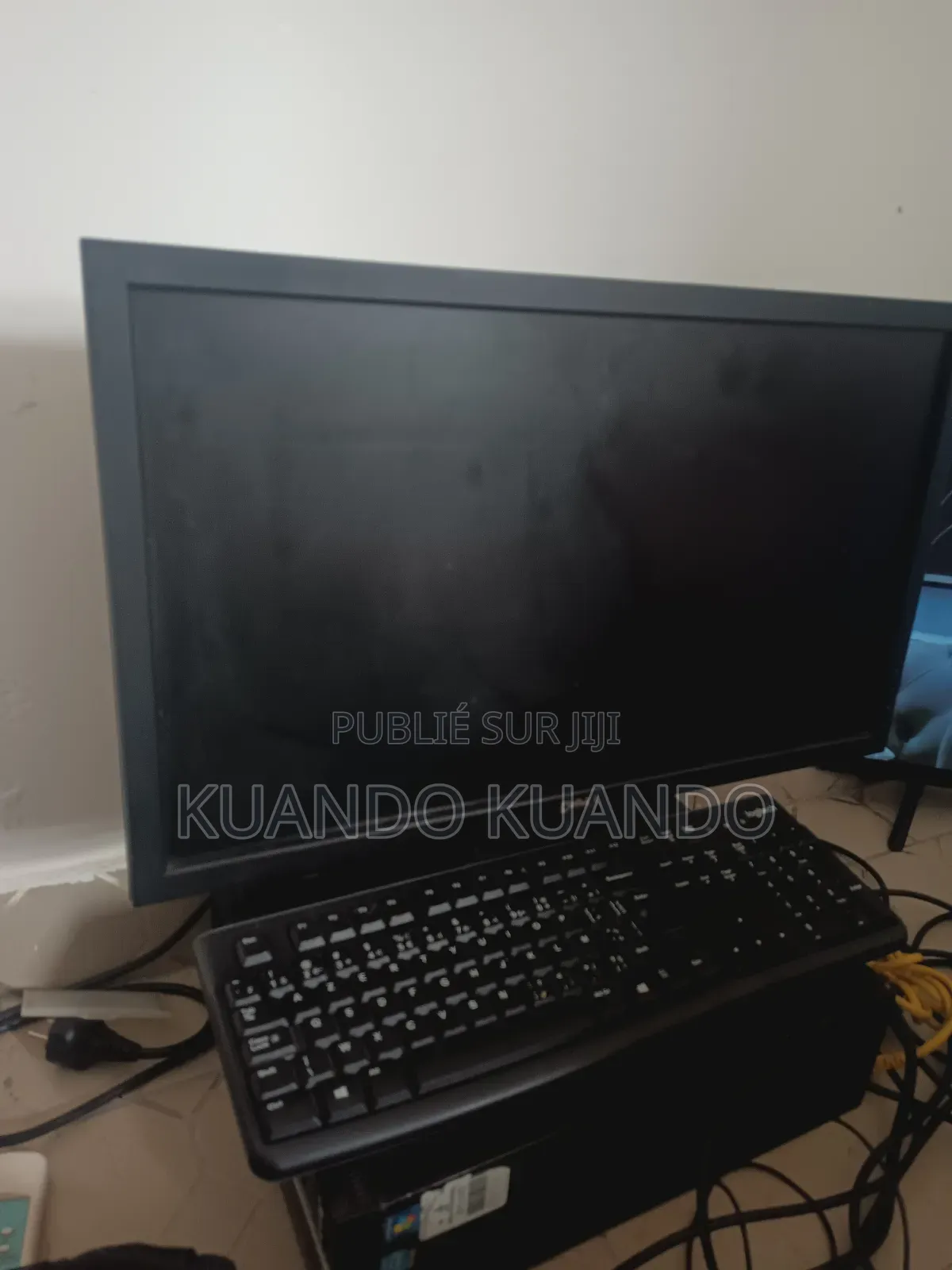 Ordinateur De Bureau Acer Autre 2GB Intel Pentium HDD+SSD 160GB