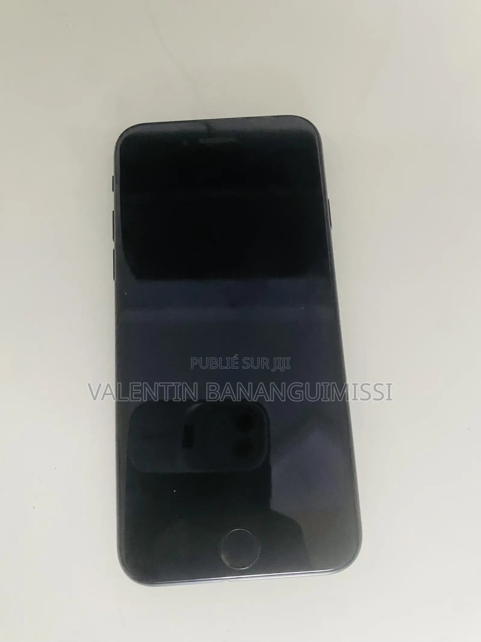 Apple iPhone SE (2022) 128 GB Black