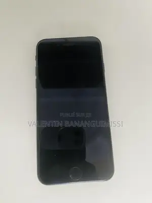 Apple iPhone SE (2022) 128 GB Black