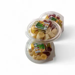 Vente De Salades De Fruits Et De Jus De Gimjumbre