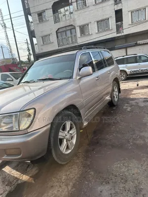 Toyota Land Cruiser 2010 Doré