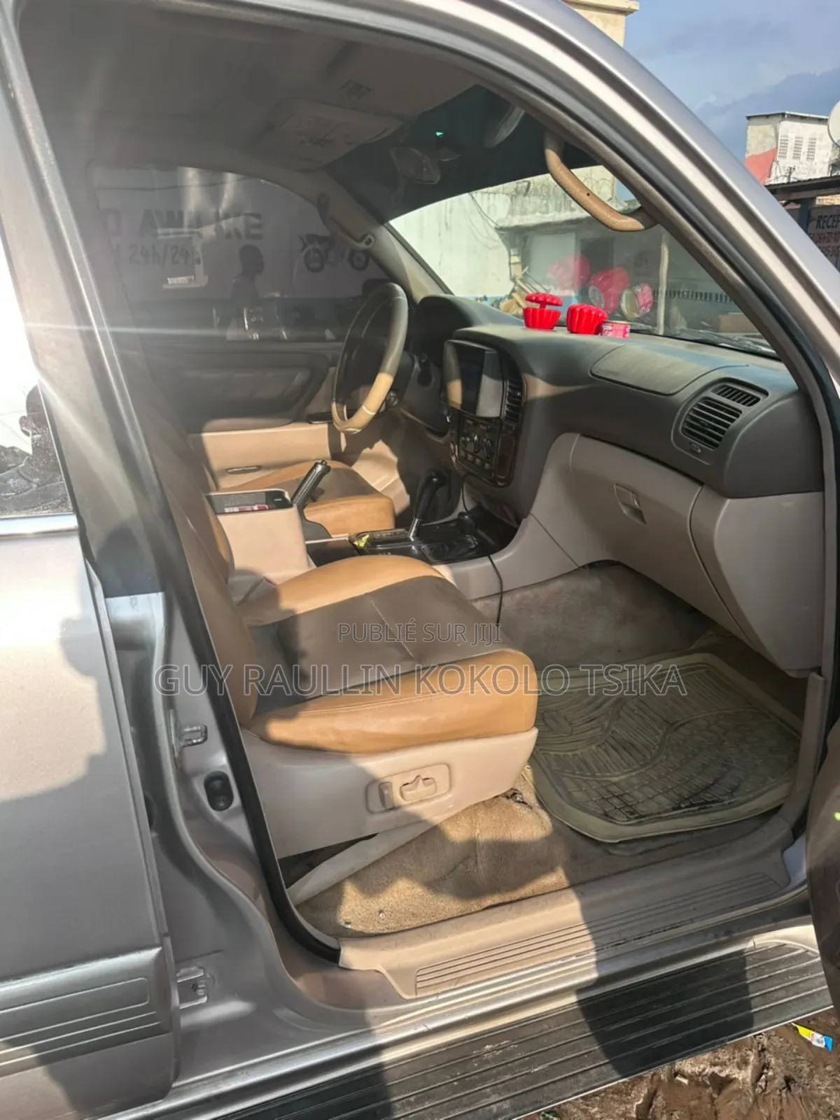 Toyota Land Cruiser 2010 Doré