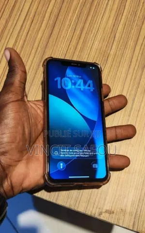 Apple iPhone 11 Pro Max 64 GB Gris