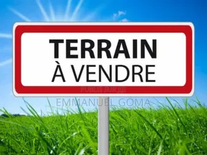 Terrains À Vendre