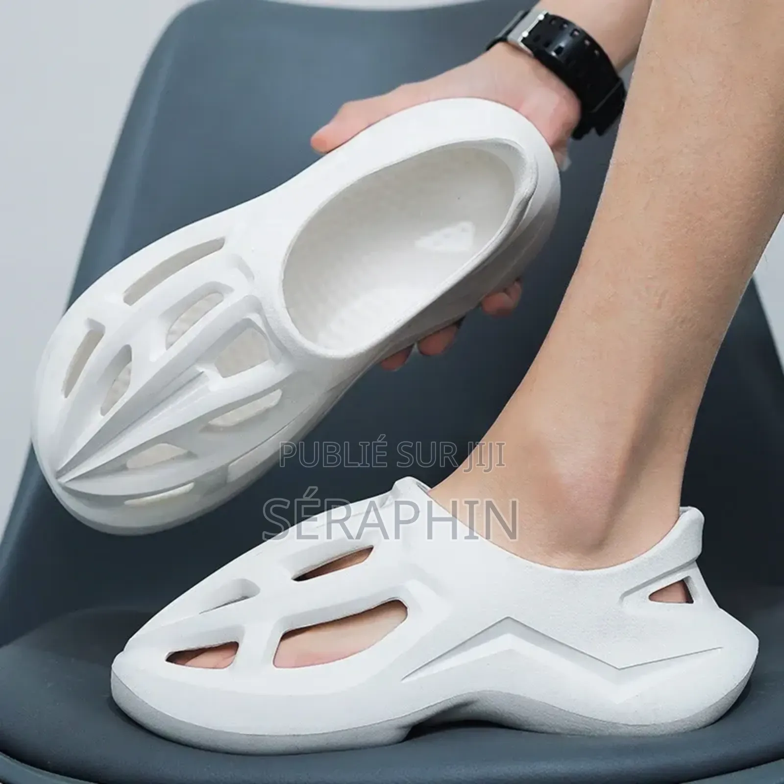 Sandales Très Pratiquable